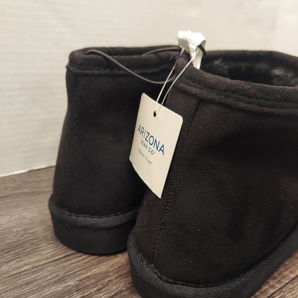 Arizona Women's Memory Foam Flat Heel Winter Boots - Picture 4 of 6